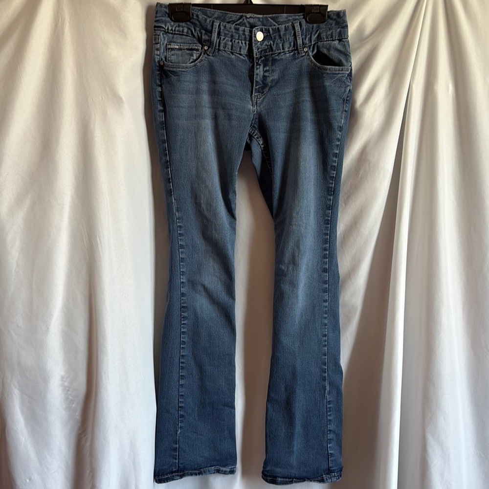 Amethyst Boot Cut Jeans Women's in Blue
